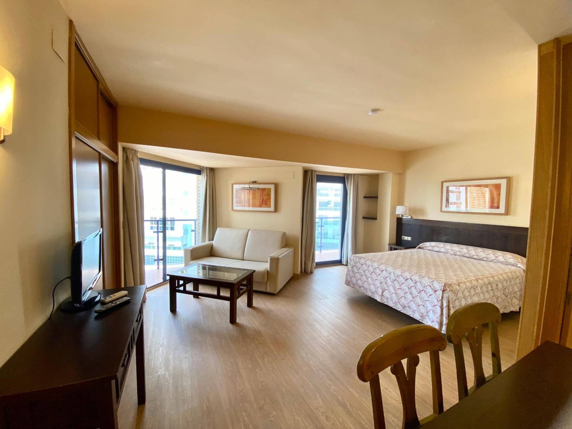 Apartamentos Ms Pepita Benalmadena Ngoại thất bức ảnh