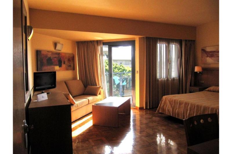 Apartamentos Ms Pepita Benalmadena Ngoại thất bức ảnh
