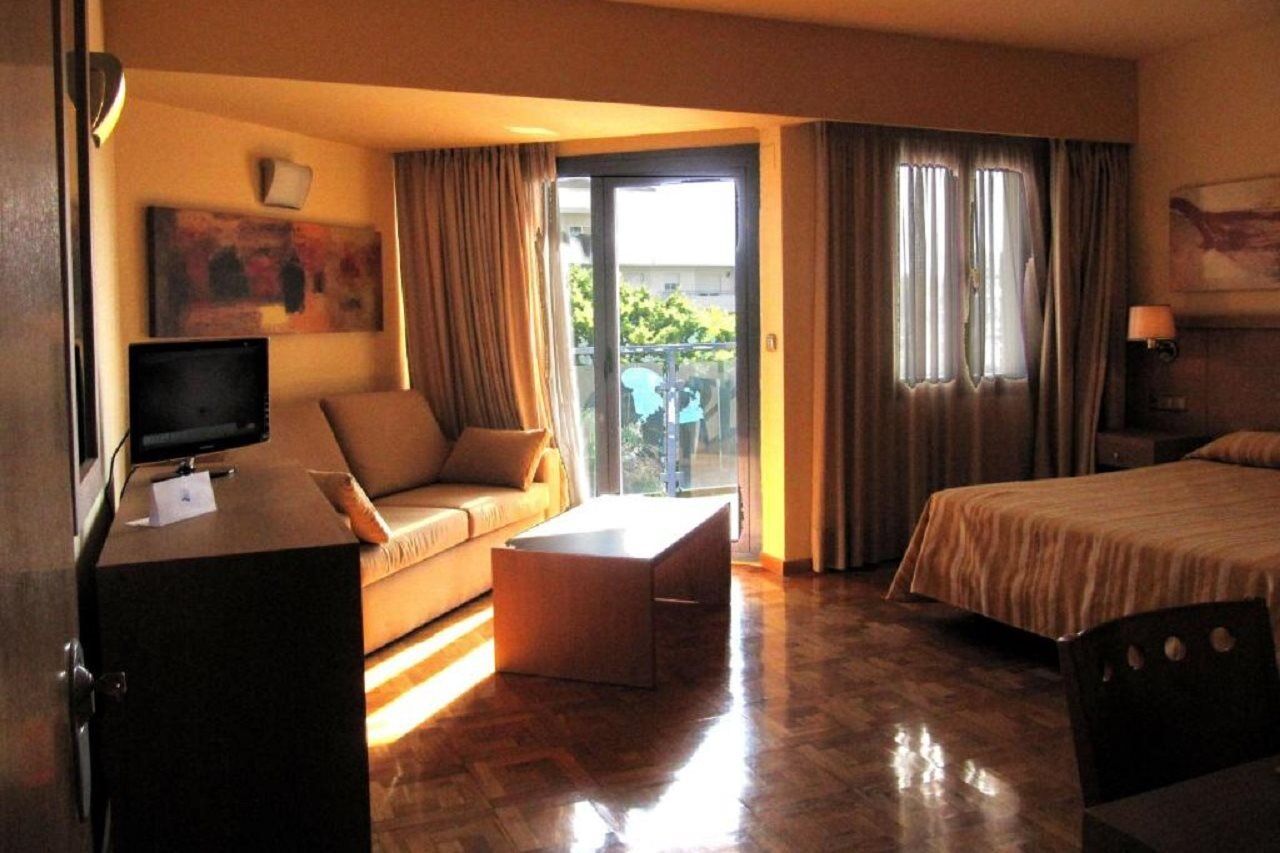 Apartamentos Ms Pepita Benalmadena Ngoại thất bức ảnh